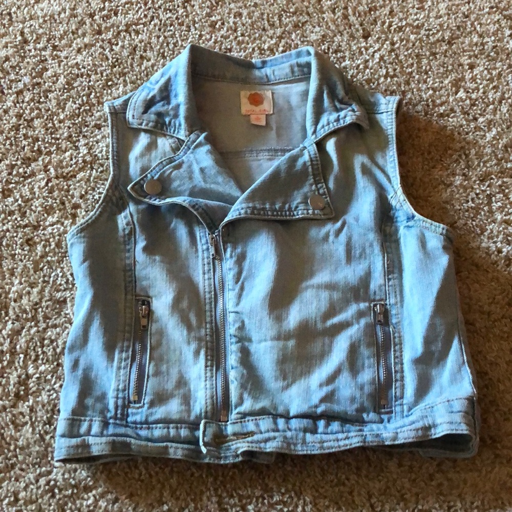 Girl Jean Vest Sz. 10/12